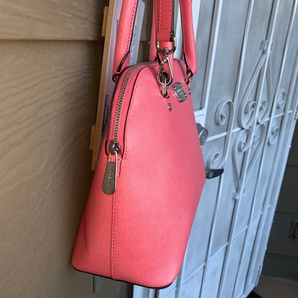 New Michael Kors Cynthia Domed Satchel Saffiano Retail $298 - Picture 6 of 11